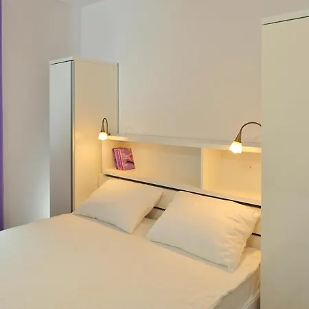 Apartment Solna11